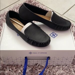 [NEW] Black Synthetic Nubuck Loafers
